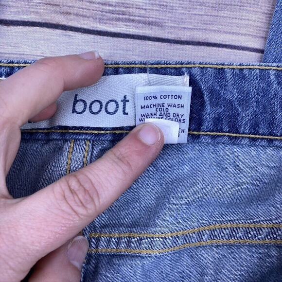 Gap Women's Bootcut Jeans Size 6 100% Cotton Mid Rise Medium Wash Zipper Fly Y2K - Picture 5 of 6